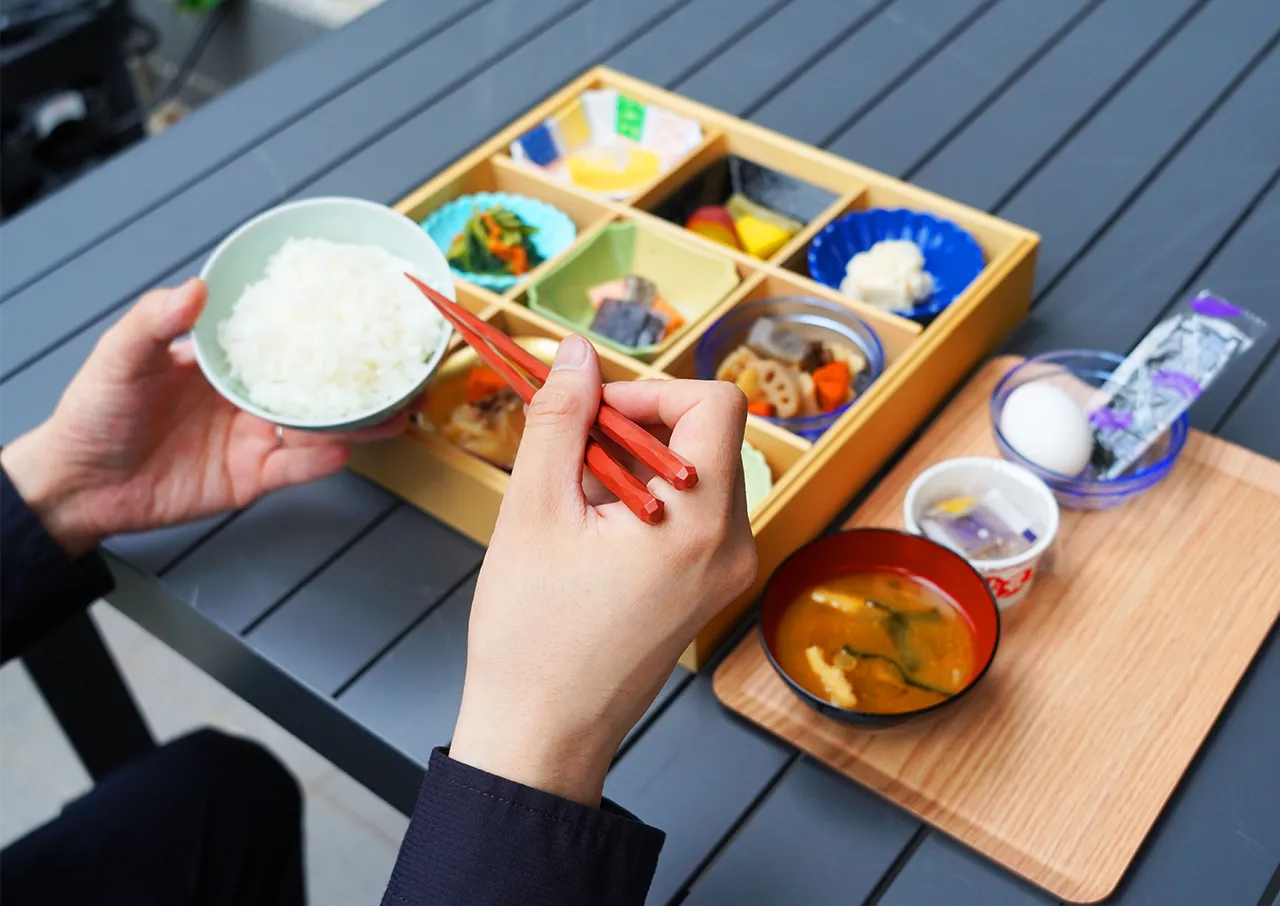 朝食／小鉢和定食